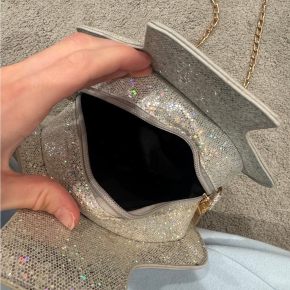 Tequila Silver Glitter crossbody Purse Shoulder Handbag With Gold Strap worn 1x - Picture 4 of 4